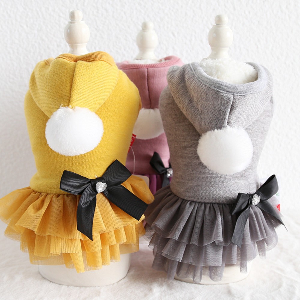 Petstyle autumn and winter new three-color big fur ball hooded skirt pet clothes dog clothing