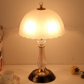 Simple modern bedroom bedside table lamp European creative fashion warm romantic romantic warm glass table lamp