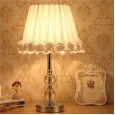 Table lamp bedroom bedside lamp modern simple warm warm dimming remote control wedding gift crystal table lamp