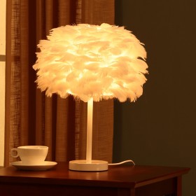 Feather table lamp bedroom bedside lamp Nordic creative personality stylish warm romantic romantic warm light Korean modern minimalist