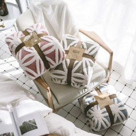 Shu cotton wool blanket three-dimensional brushed jacquard air conditioning small blanket siesta blanket single office lunch break blanket