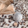 Leopard Rabbit Bunny Velvet Blanket Ball Ball Sofa Cover Blanket Car Siesta Children Velvet Blanket Soft Waxy Hanfeng Blanket