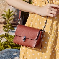 Spring and summer new spring cowhide shoulder messenger female bag fashion small square bag ladies bag