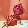 Spring and summer new products trendy wild single product simple temperament shoulder messenger bag leather first layer cowhide bucket bag female bag
