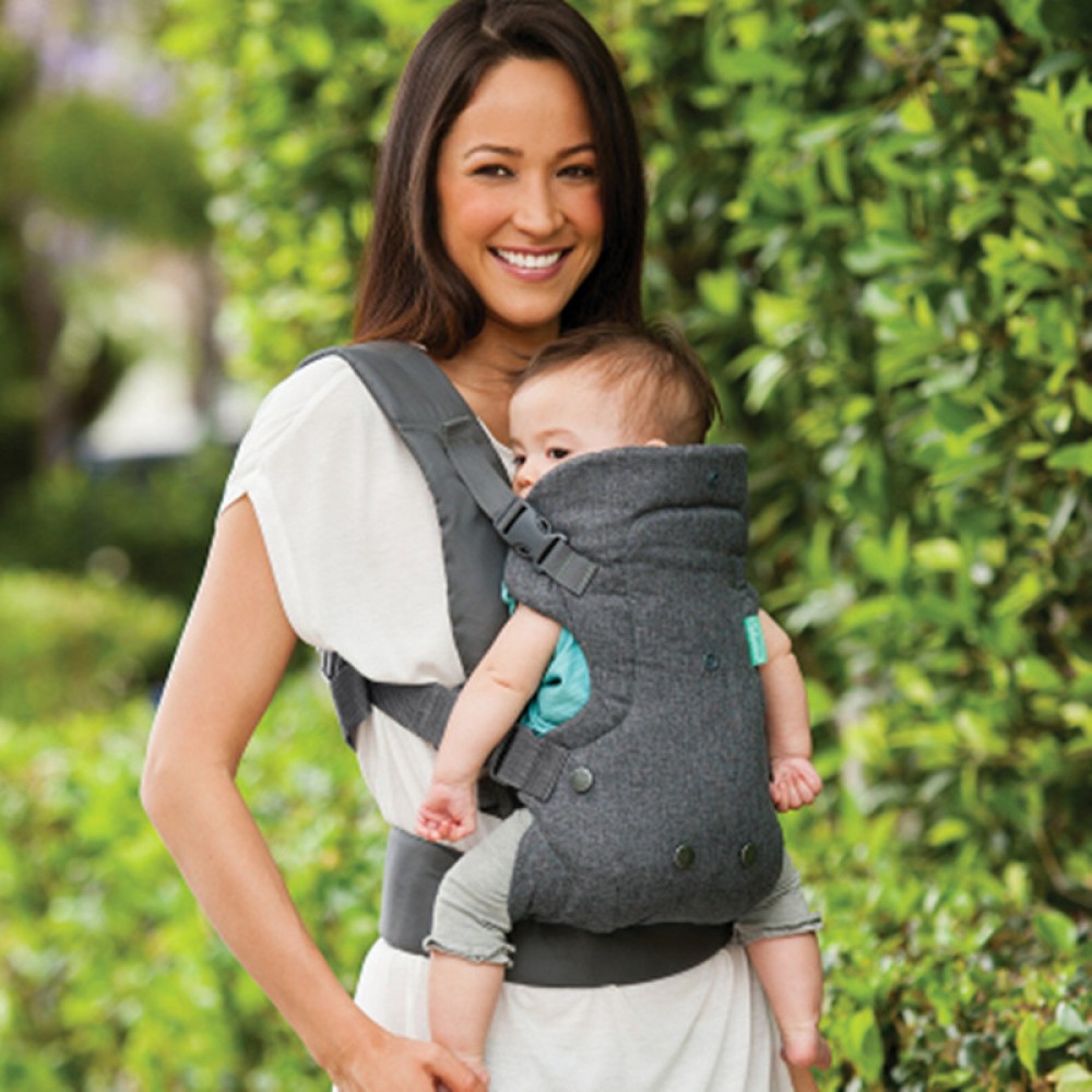 Four-in-one shoulder baby carrier suitable for four seasons