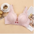 New products without steel rims, comfortable bras, small chests, gathered, adjustable, comfortable, thin, thick and thick