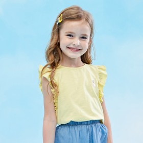 Summer new children's clothing small flying sleeve children's T-shirt cherry embroidered stickers girls short-sleeved T-shirt