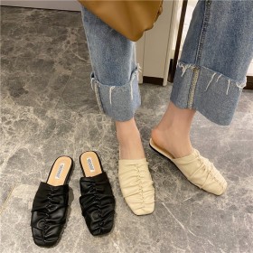 Spring and summer new slippers fashion fold lazy square head wild sets of feet female lazy drag sandals