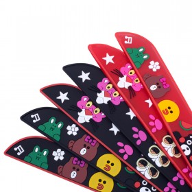 Car door sill strip anti-stepping universal pedal decoration strip carbon fiber pattern bumper door side anti-collision sticker